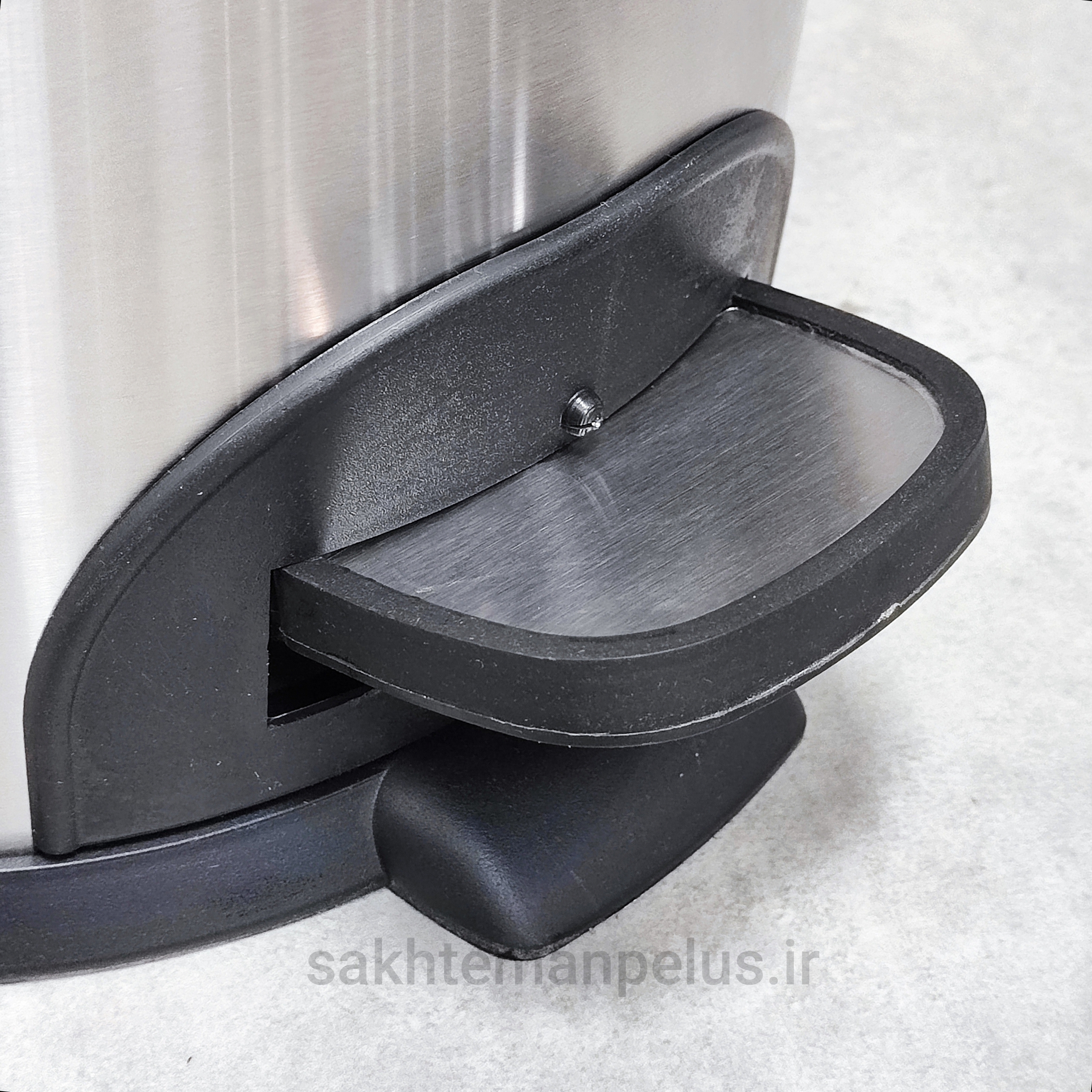 سطل زباله ۱۵ لیتر استیل پدالی درب پلیمری پدالی گرد سرکوله